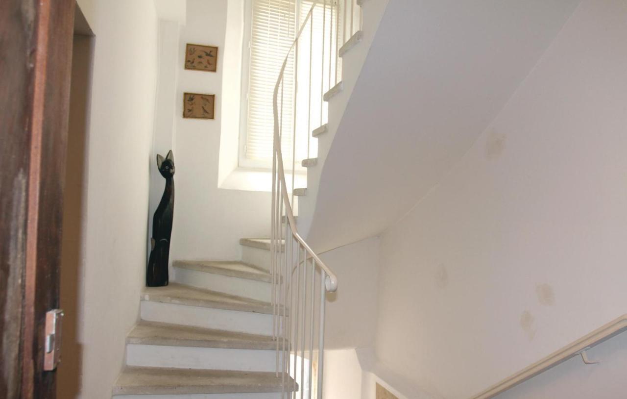 Stunning Home In Reillanne With Wifi Екстериор снимка